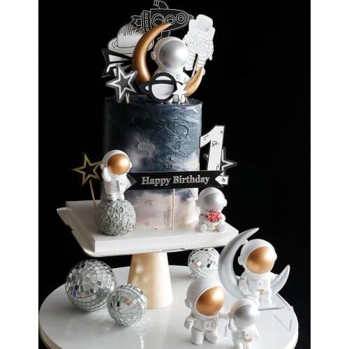 Astronaut Cake Topper Boy Doll Ornaments Cool Planet Universe Galaxy Baking Cake Decoration Baby Birthday Party Flags Supplies