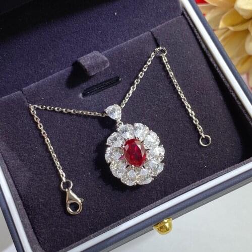 Classic 100% 925 Sterling Silver Oval Cut Ruby Created Moissanite Gemstone Anniversary Flower Pendant Necklace Fine Jewelry Gift