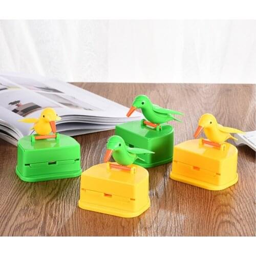 2020 New Arrivals Household Full-automatic Small Bird Toothpick Holder Creative Personalized Toothpick Holder Kitchen Bar Supply