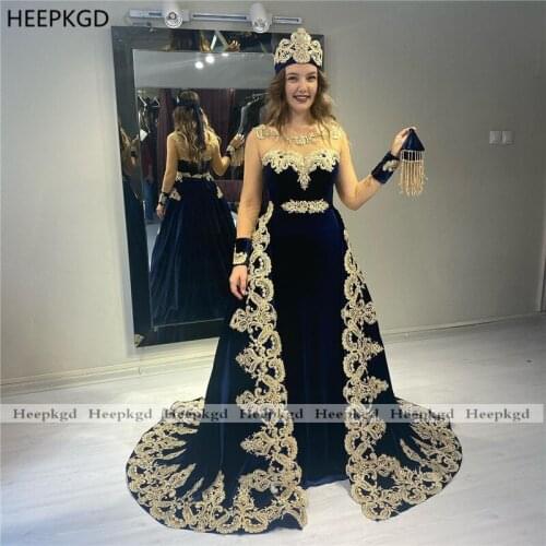 Navy Blue Arabic Evening Dress Mermaid Long Sleeves See Through Sexy Prom Gowns Gold Lace Velvet Special Occasion Women Dresses