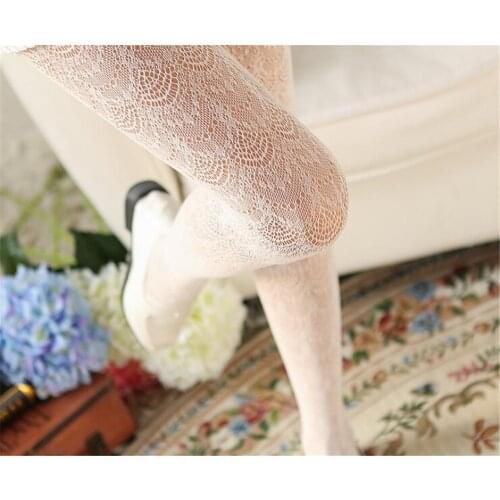 Romantic Retro Japanese Princess Lace Tights sweet Lolita Soft Fishnet Open Mesh flower pattern hollow out panty hose B666
