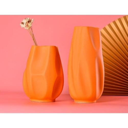 Nordic Creative New Products Ceramic Vase Decoration Home Adornment Living Room Bedroom Desktop Dried Flower Floral Ornaments