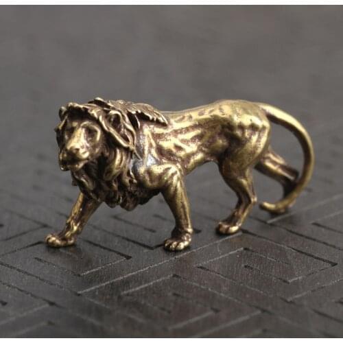 Anitique Bronze Majestic Lion King Miniatures Desk Decorations Vintage Brass Mini Animal Statue Home Decor Ornaments Figurines