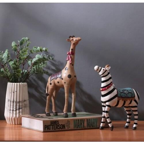 Circus Monkeys Giraffe Art Sculpture Zebra Statue Animal Orn Resin Craft American Home Decoration Furnishings Room Decor R4392