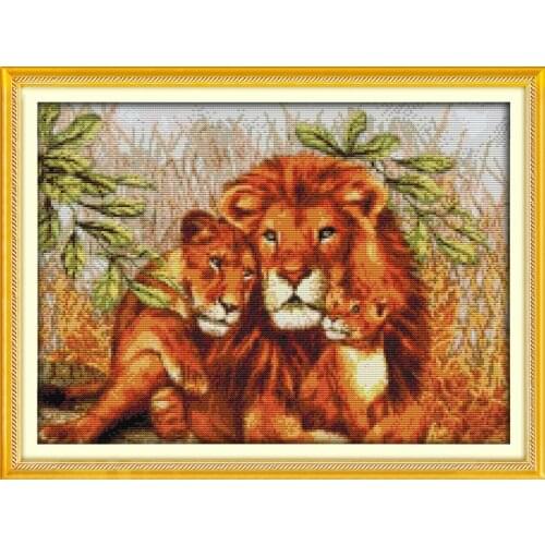 A lion family cross stitch kit 14ct 11ct pre stamped canvas cross stitching animal embroidery DIY handmade needlework