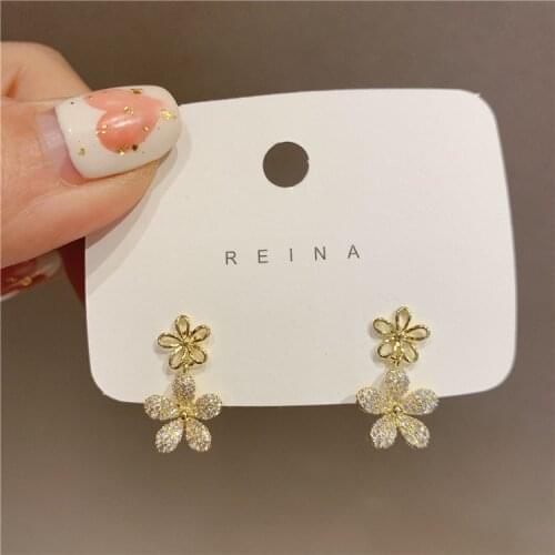 Korea New Design Fashion Jewelry 14K Gold Plated Exquisite AAA Zircon Hollow Flower Earring Elegant Womens Wedding Accessories