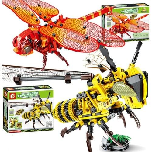 BuildingBlocks Simulation insect hand to do bee dragonfly boy puzzle assembled DIY building blockseducational toys