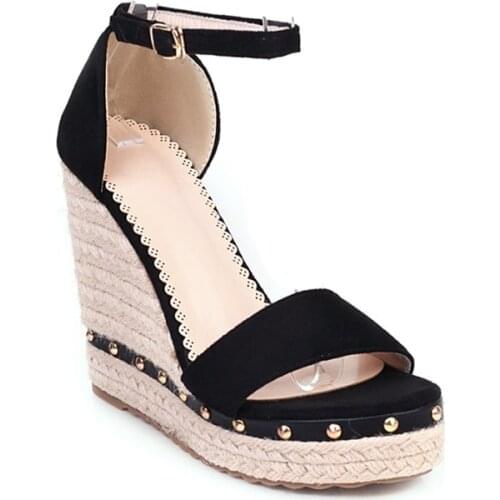 New Style Ladies Office Uniform Design Wedges Round Rivets Sexy Classic Sandals High Heel Shoes