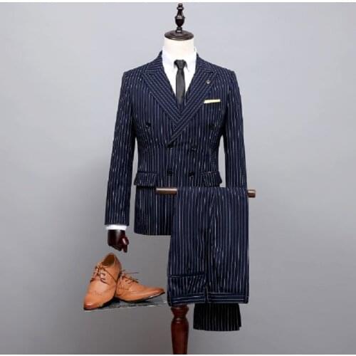 Classic Design Three Pockets Double Breasted Pesked Lapel Slim Fit Three Piece Suits Pinstripe Clothes (jacket pants vest tie)
