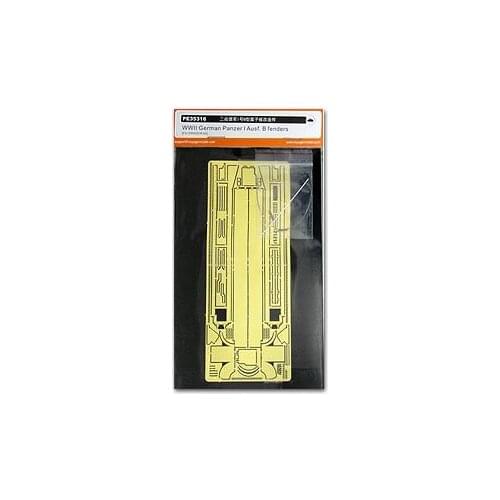 KNL HOBBY Voyager Model PE35316 No. 1 B-type chassis with fender modified with metal etching pieces (dragon)
