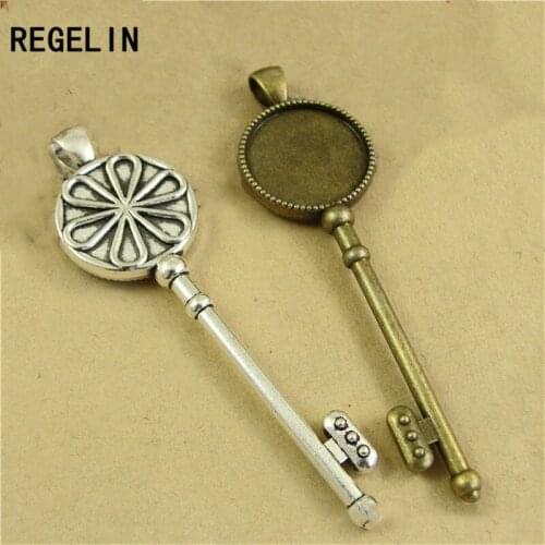 REGELIN 5pcs/lot Antique Bronze Key Pendant Accessories Settings Flower Pendant Base Blank Fit 20/ 25mm Cabochons Cameo DIY