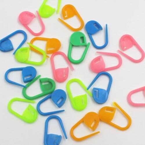 100 PCs Plastic Knitting Stitch Holders Marker Buckle Crochet Small Pin Buckle Sweater Marker Needle DIY Knitting Material