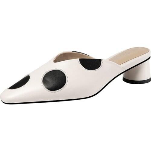 Slippers Womens Summer Outwear 2021 New Polk Point Fashion Medium Heel Womens Soft Leather Half Drag Closed Heel Slippers