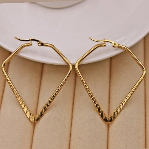 Fashion Irregular hip hop Large Hoop Earrings for Womens Gold Plated Filled Women Earrings Fashion Jewelry Accessories wedding