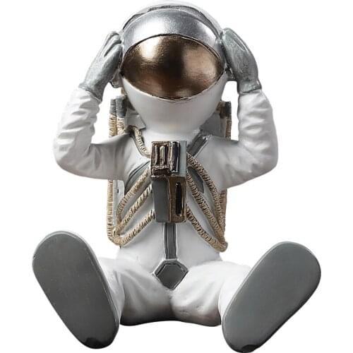 WU CHEN LONG Creative Cosmonaut Figure Decoration Retro Three Wise Astronaut Statue Not See Not Listen Not Say Spaceman Arts Scu