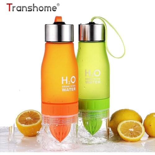 Transhome Fruit Water Bottle With Infuser 650ml Plastic BPA Free Lemon Juice Shaker Drink Bottle Of Water Fruit Infuser Fles
