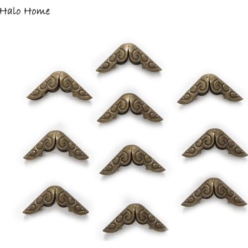 50 Piece Antique Bronze Plated Carved Book Scrapbooking Metal Corner Protectors Albums Folders Box Bags 21x14mm(6/8"x4/8")