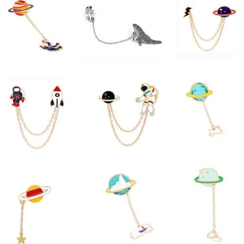 Astronauts and planets Metal Enamel Pins and Brooches for Women Men Lapel Pin Backpack Bags Hat Badge