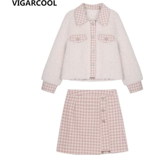 Faux lamb fur suit Female Winter small fragrance Skirt Suit temperament thick plush houndstooth jacket + thick Skirt Suit Female