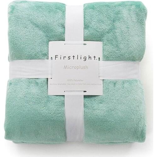 Super Warm Soft Flannel Blankets Aircraft Sofa for Office Children Blanket Portable Car Travel Coverlet Bedding