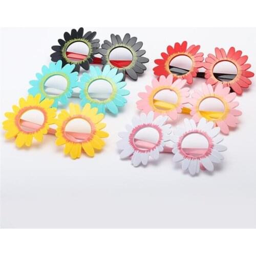 Cute Boys Girls KIDS Sunglasses Shades Black Childrens Classic Vintage Holiday Eyeglasses Fahion Childern Toy Fashions