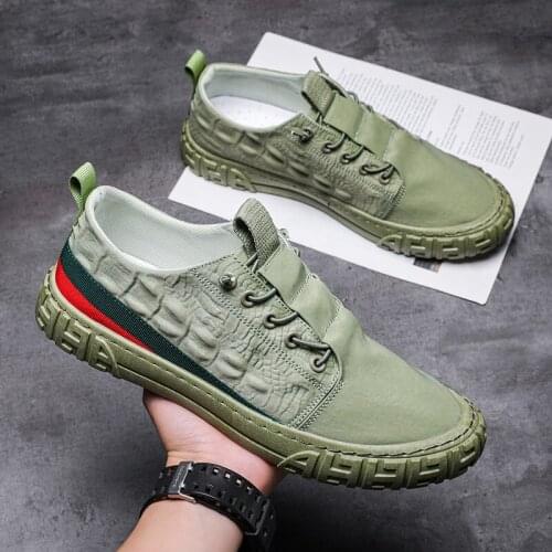 Hot Sneakers Breathable Shoes Men Leather Green Sports Athletic Flat Shoes Male Comfortable Running Outdoor Gym Shoes Zapatillas