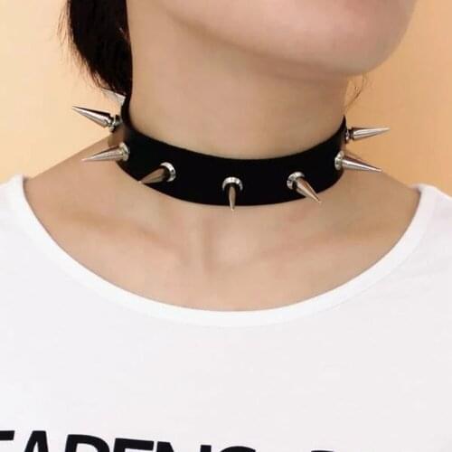 Kirykle Black Spike Choker Belt Collar Women Pu Leather Goth Choker Necklace for Women Party Club Chockers Sexy Gothic Jewelry