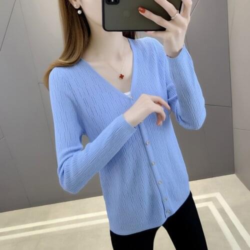 19998 (No.4 on the side row of 6 rooms) V-neck solid color long sleeve single breasted knitted cardigan 39