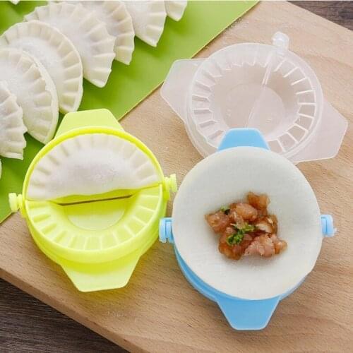 Food Grade Material Home Furnishing Creative Kitchen Plastic Dumpling Maker