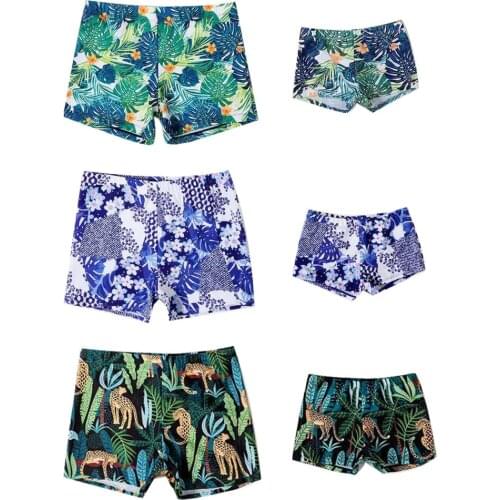 2020 Summer Family Matching Outfits Father And Son Swimsuit Shorts Dad And Baby Kids Boy Beach Swimwear Short Pants Daddy And Me