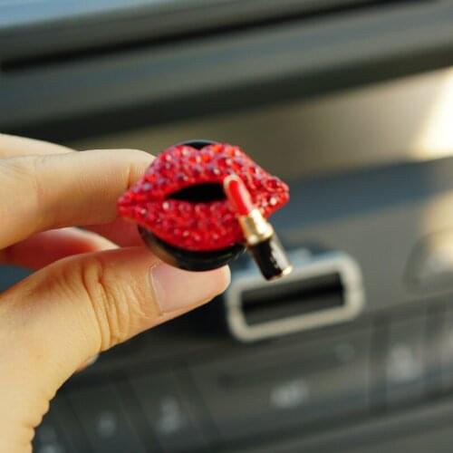 MR TEA Sexy Lips Mouth Air Freshener Air Outlet Fragrant Perfume Clip Perfume Lipstick Conditioner Outlet Decoration Car Styling