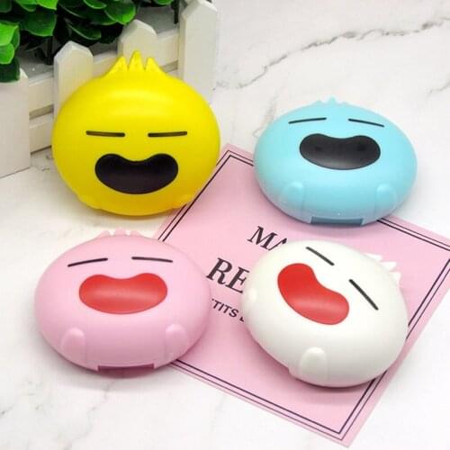 New Style Cute Plastic Cartoon Contact Lens Case with Mirror Contact Lenses Box Lovely Travel Kit Holder Eyewear Accessories