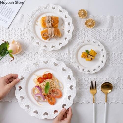 6 Inch Hollow Ceramic Plate Home Dessert Plate Cake Plate Small Dishes Table Decoration Living Room Round White Display Plate