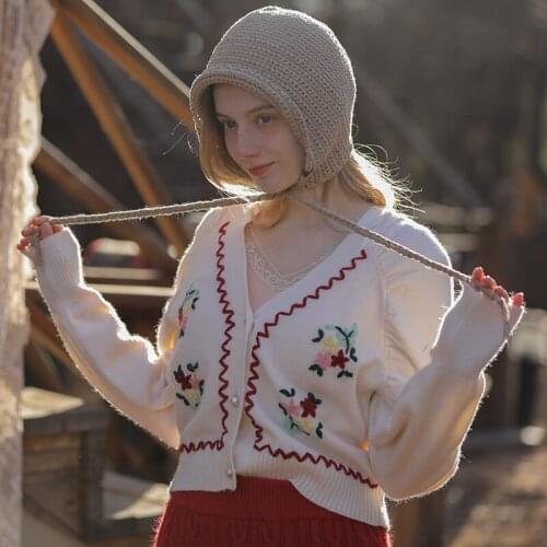 Sweaters For Women Fall Winter Korean Sweet Moril Grils Handmade Embroidery Short Cardigan Sweater Casual Wool Knitted Sweater