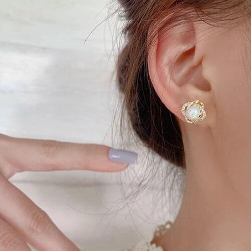 2021 Trendy Flower Pearl Twist Shiny Cubic Zircon Stud Earrings Luxury For Women Fashion Brincos Wedding Party Jewelry Gifts