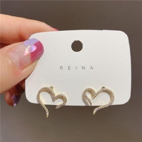 Gold Metal Geometric earrings Heart-shaped Prevent Allergy Womens Earrings 2020 New Trend Rhinestone Fashion Stud Earrings