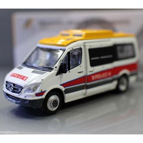 Diecast 1/64Scale Assault Vehicle Airport Police District Police Car Simulation Alloy Car Model Collectible Decoration Hot Toys