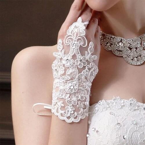Ohmmayby Bridal Gloves
