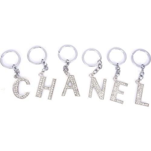 Fashion New 1Pc Crystal Rhinestone Alphabet Keyring Initial Letter Key Ring Chain Unisex Keychain Letters