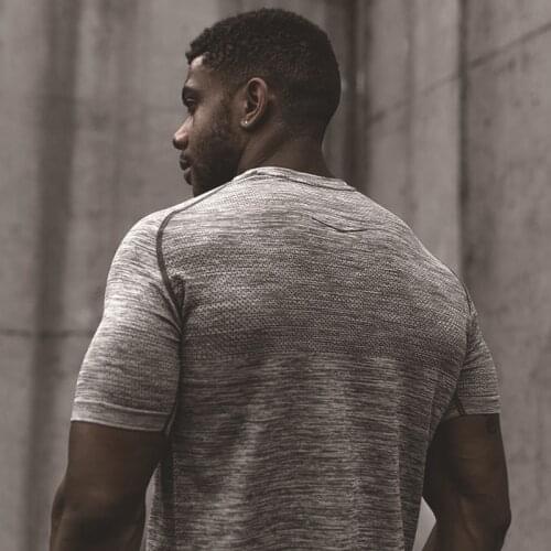 Men T-shirt Quick Dry Bodybuilding Short Sleeve Mens Tshirt Gyms Shirt Men Muscle Tights Fitness T Shirts