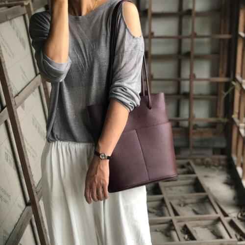 Popular contracted head layer cowhide leather soft leather