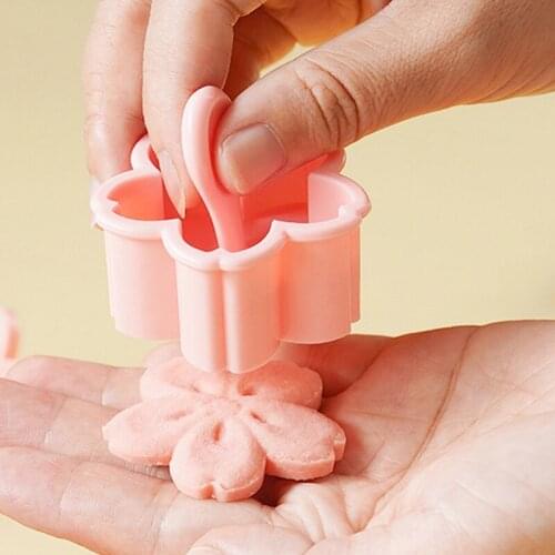 5pcs/set Sakura Cookie Mold Stamp Biscuit Mold Cutter Pink Fondant Baking Tool