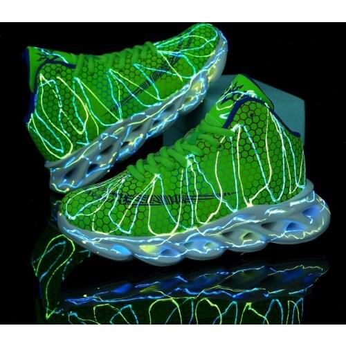 Newest Kids Basketball Shoes Children Luminous Trainers Big Boy Girls Outdoors 3M Reflective Sneakers School Gym Jogging Shoes