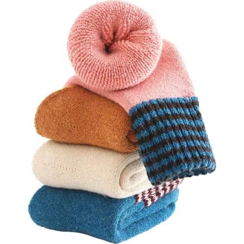 Winter Wool Women Socks 2019 New Fashion Plus Velvet Thick Cotton Middle Tube Striped Terry Cold-resistant Warm Soft Comfortable