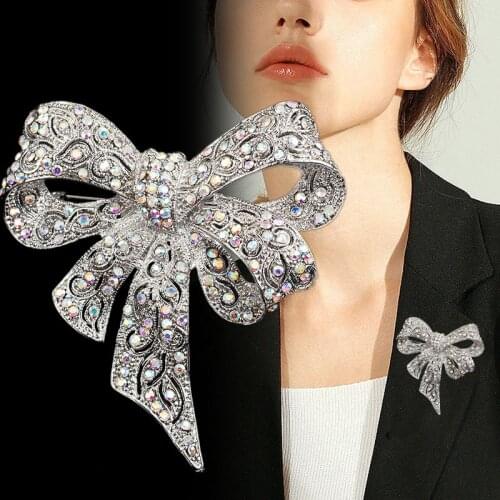 Black Color Rhinestone Bow Brooches for Women Large Bowknot Brooch Pin Vintage Fashion Jewelry Winter Accessories