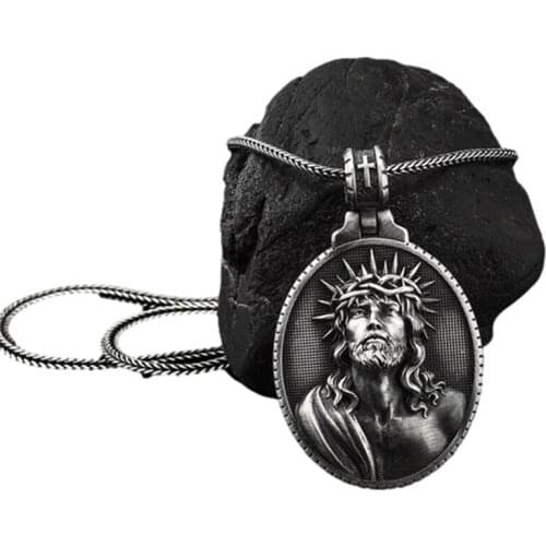 European and American style religious christian crucifixion catholic hip hop mens pendant necklace retro medallion