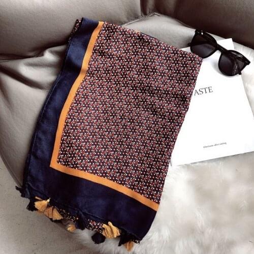 2020 African Fashion Autumn Small Floral Tassel Viscose Scarf Print Hijab Shawls and Wraps Female Foulards Echarpe Muslim Snood