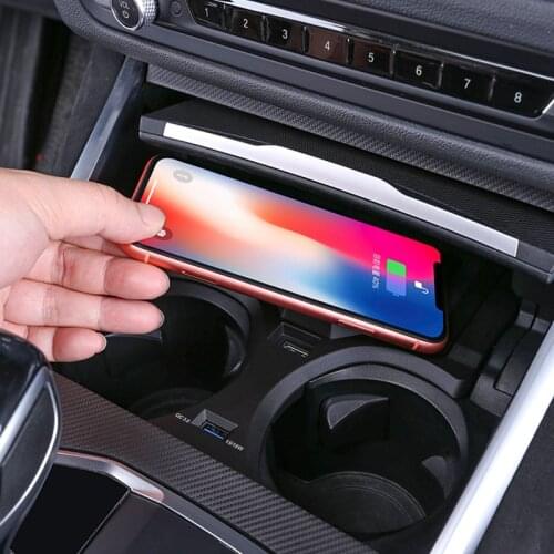For BMW 3/4 Series G20 G28 G22 2020-21 Wireless Phone Charging Plate With NFC Card Key Car Fast Wireless Charger Car Accessories