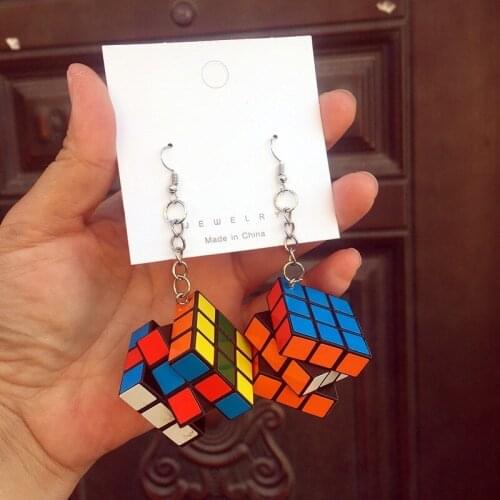 Funny Resin 3D Magic Cube Drop Earrings for Women Colorful Geometric Speed Cube Dangle Earrings Novelty Jewelry