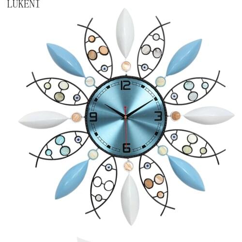 Light Luxury Nordic Modern Minimalist Clock Wall Clock Living Room Creative Fashion Art Art Silent Household Quartz Clock